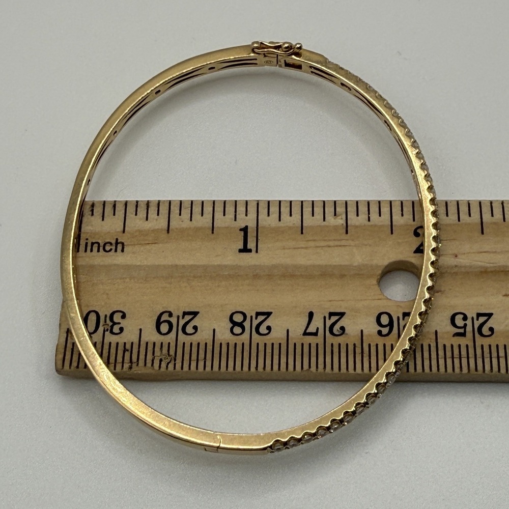 14K Yellow Gold Ladies 1.0 Carat TW Natural Diamond Bangle Bracelet 7.11g J34 - Picture 6 of 11